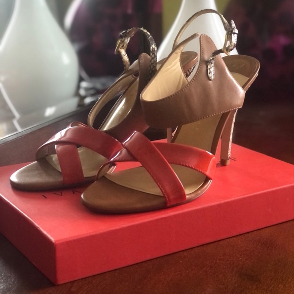 SLINKY CORAL & SNAKESKIN STILETTOS - Picture 3 of 8